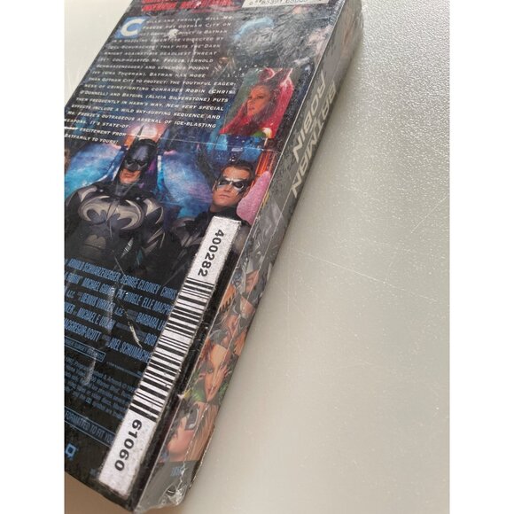 Batman & Robin VHS Sealed New George Clooney Arnold Schwarzenegger Uma Thurman A - Picture 4 of 7